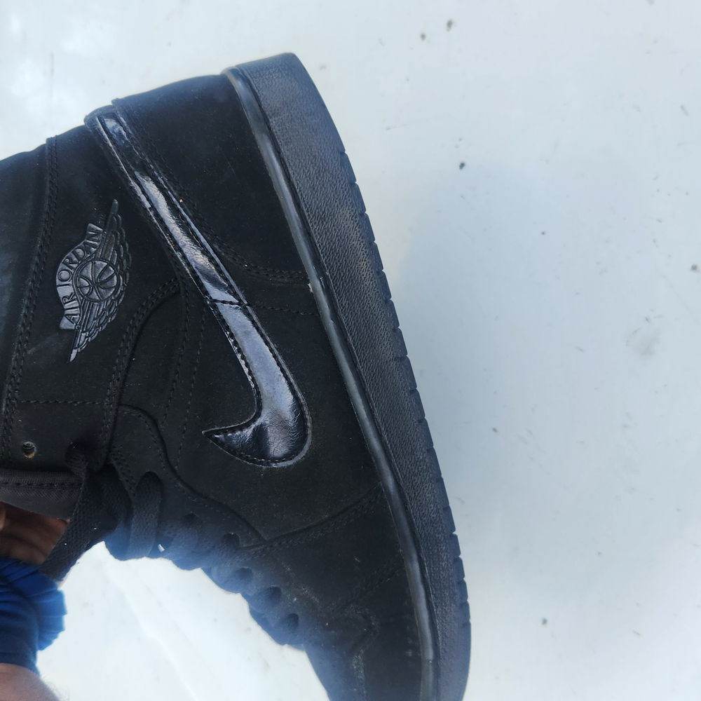 Jordan Men's Black High-Top Sneakers